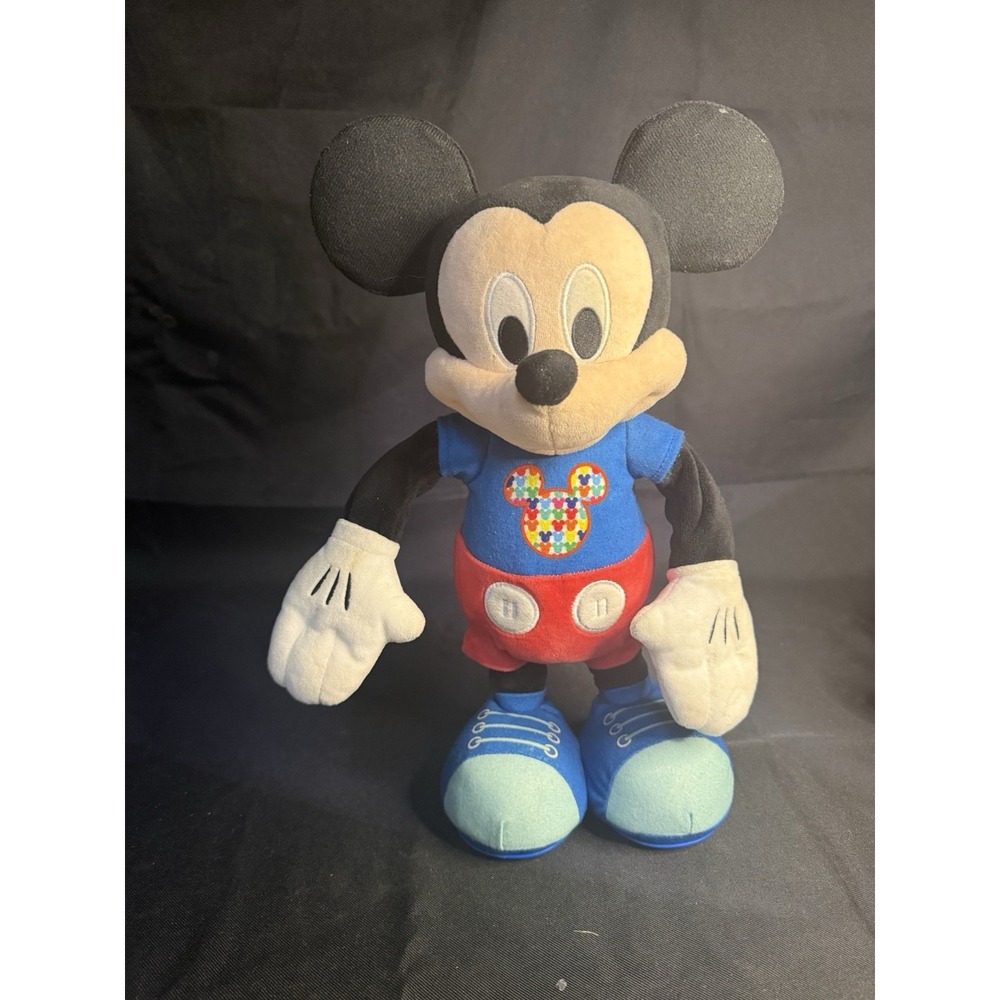 Disney Mickey Mouse Hot Diggity Dog Singing Dancing Lights Sound Plush 30061
